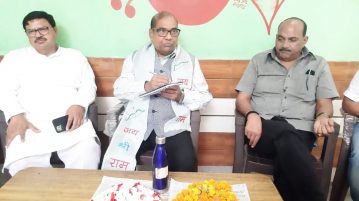 पूर्व पुलिस महानिदेशक एवं भाजपा राज्यसभा सांसद ब्रजलाल सिंह ने कहा कि मुख्यमंत्री योगी आदित्यनाथ के मार्गदर्शन में उत्तर प्रदेश विकास की राह में आगे बढ़ रहा है