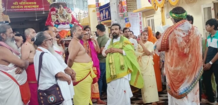 इंदौर मार्ग गोविंदा गोविंदा के जयकारों के साथ गुंजा,शहर भर में निकाली गई शोभायात्रा